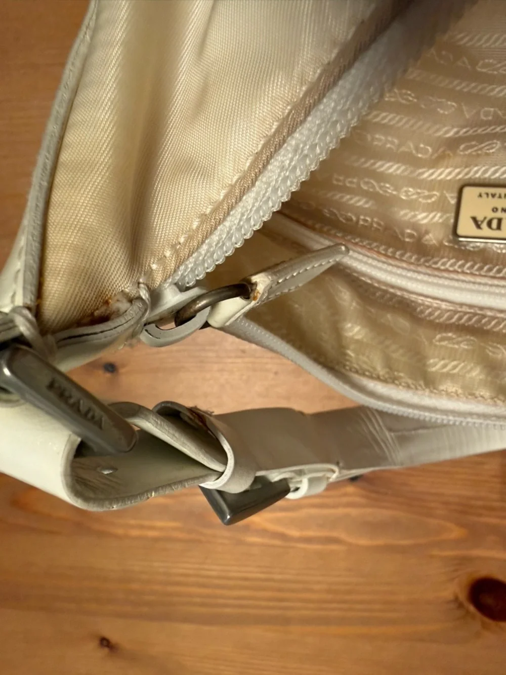 Prada Vintage Cream Nylon Shoulder Bag with White Leather Trim Authentic - Picture 5 of 16